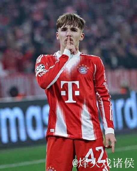 17岁卡尔居：欧冠新赛制最年轻连续三场破门者